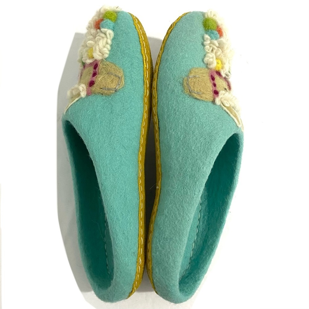 French Knot Wool Felt Embroidered Llama Slippers Size Large 9 - Picture 7 of 13